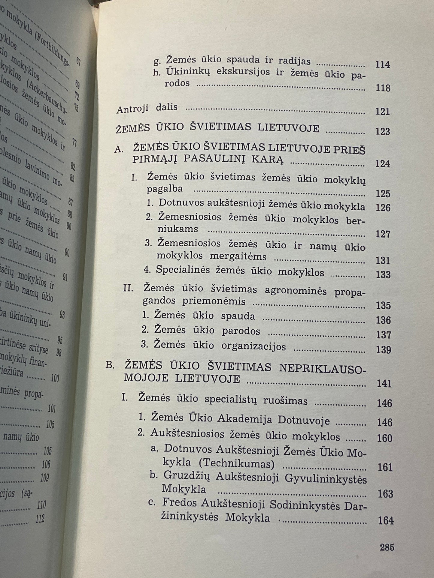 Dr. Juozas Dauparas - Žemės ūkio švietimas: studija, 1966 m., Chicago (su aut. autografu)