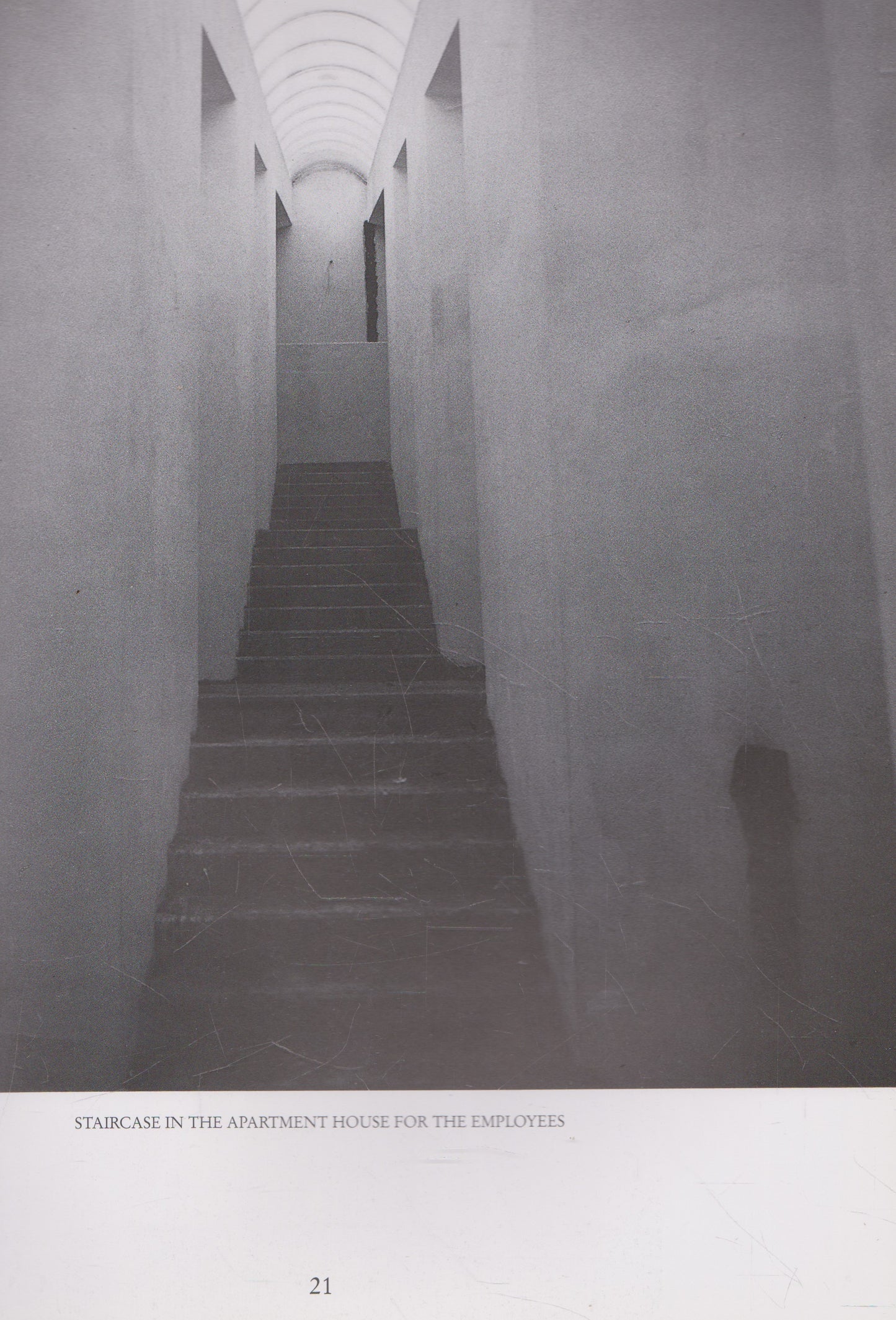 W. Holzbauer - Context and Continuity