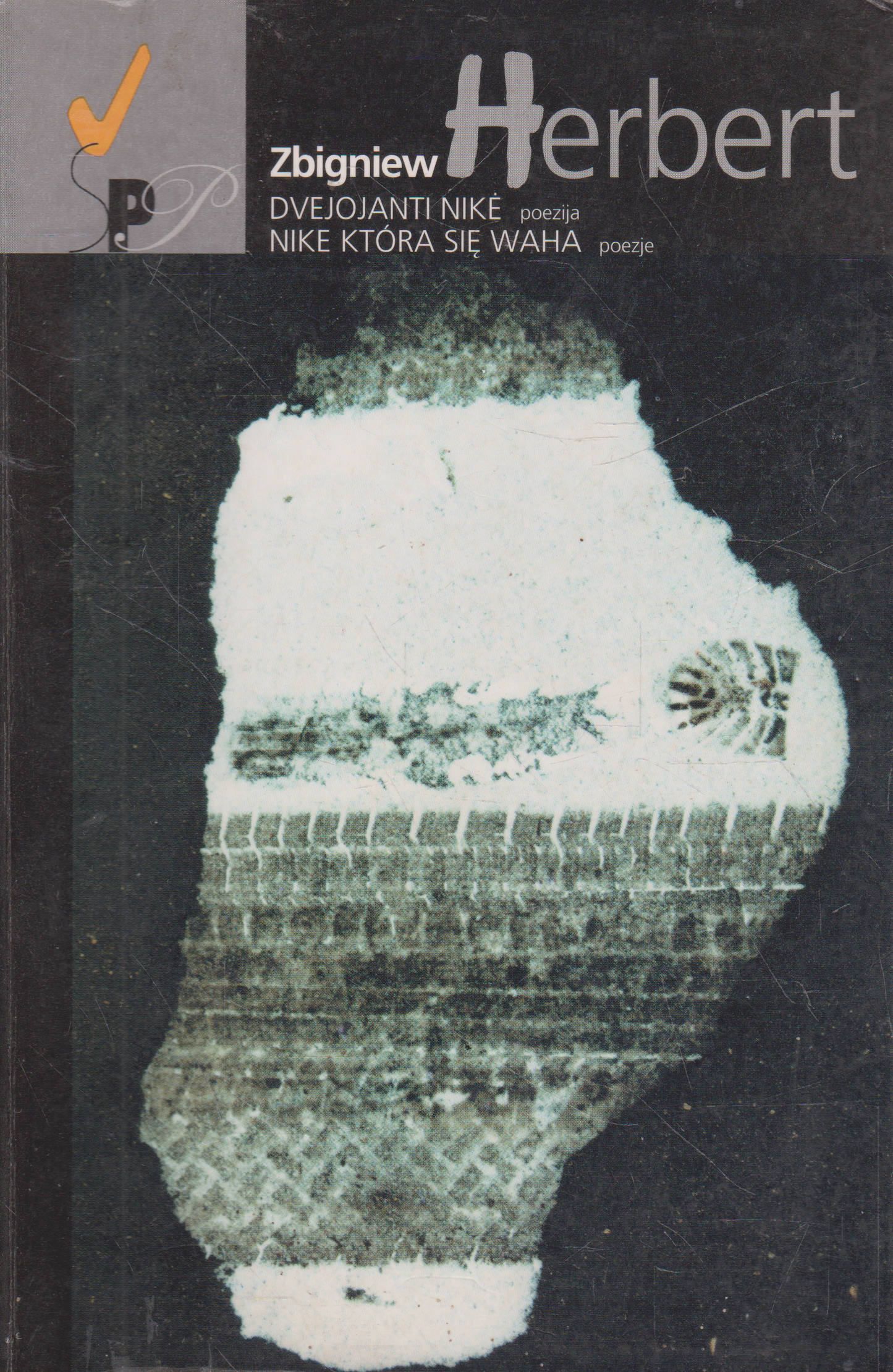 Zbigniew Herbert - Dvęjojanti Nikė